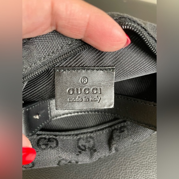 Gucci GG Monogram Canvas Pouch in Brand New Condition - Picture 11 of 13